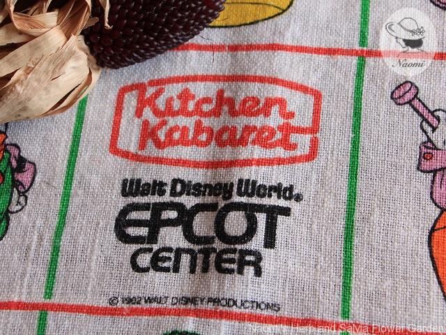 Kitchen Kabaret tea towel