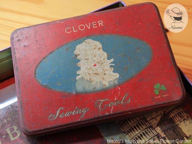 クローバーの裁縫道具缶