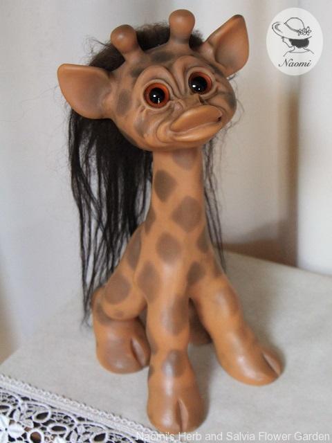 Thomas Dam Giraffe Troll キリン トロール人形