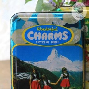 チャームス クリスタルミントキャンディーの缶