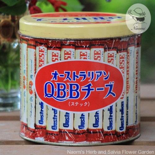 オーストラリアン Q・B・Bチーズの缶