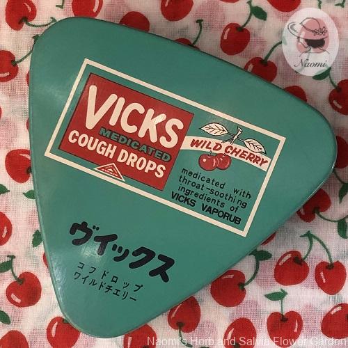 ヴイックス コフドロップの昭和レトロな缶 VICKS COUGH DROPS