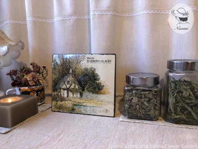 メリーチョコレートカムパニー マロングラッセの昭和レトロな缶