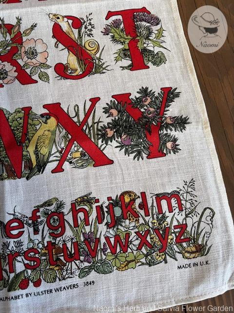 アルスター ウィーバーズのビンテージティータオル‘CONSERVATION ALPHABET’