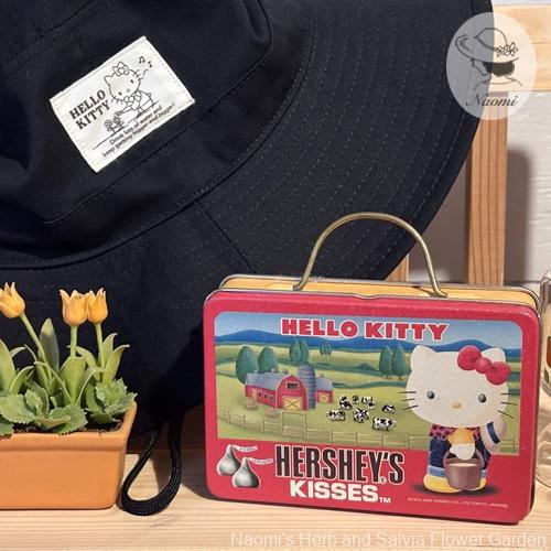 ハーシーとサンリオハローキティのコラボ缶