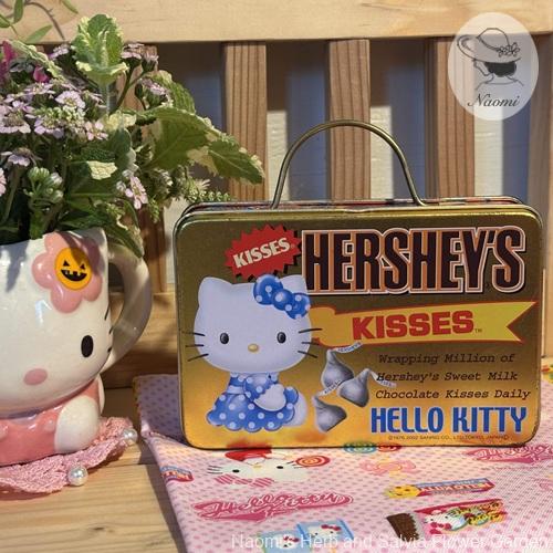 ハーシーとサンリオハローキティのコラボ缶